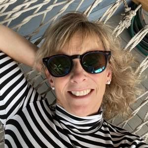 Meet your Posher, Karen